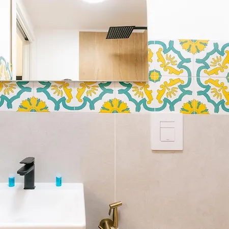 Realty Holidays - Eliana Holidays Apartmán *